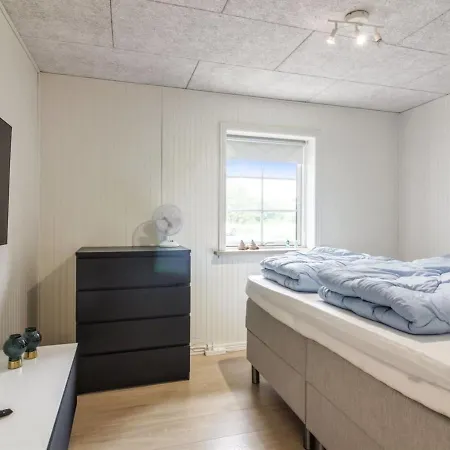 Hela - 1-5km From The Sea In Nw Jutland By Interhome *