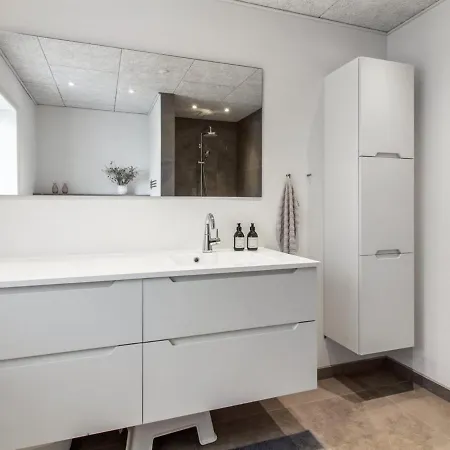 Holiday home Hela - 1-5km From The Sea In Nw Jutland By Interhome
