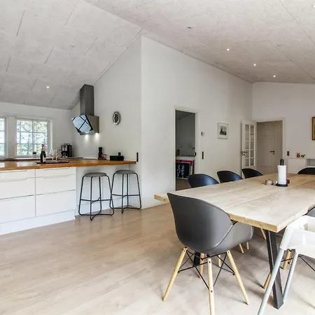 Holiday home Hela - 1-4km From The Sea By Interhome