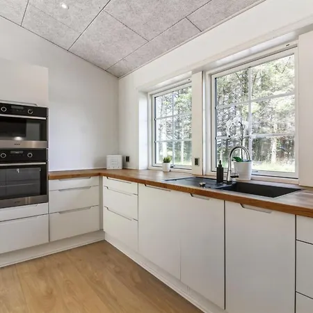 Holiday home Hela - 1-4km From The Sea By Interhome Hjorring